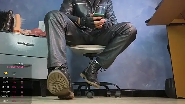 TomLover 12 online show from February 2026 01:21:02 AM