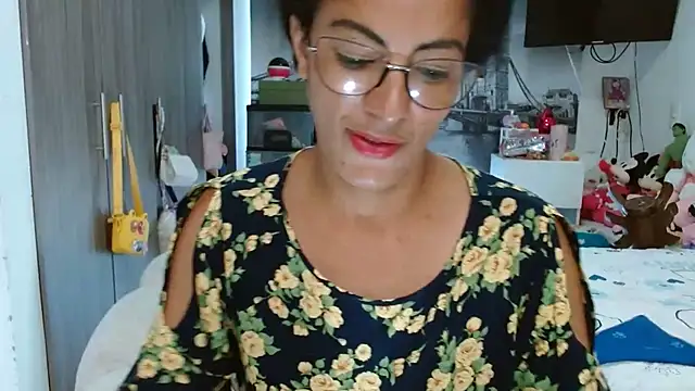 kateleyagrey online show from December 2024 09:43:02 PM