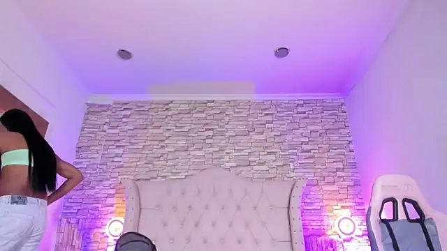 Lucia-sex online show from January 2026 07:48:02 PM