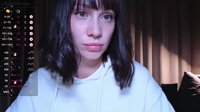 Alice Wonders online show from November 2025 07:35:02 PM