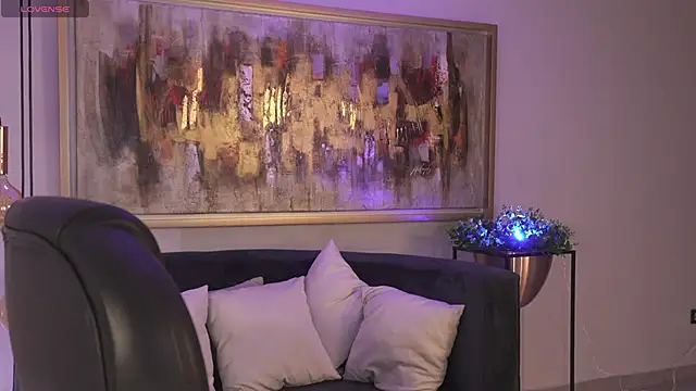 Snapshot of RoseFerrera chatting on November 2025 09:20:01 PM RoseFerrera online show from November 2025 09:20:01 PM