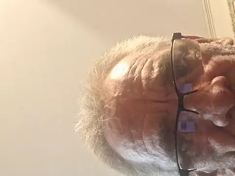 Snapshot of highstepper500 chatting on September 2025 04:07:01 PM highstepper500 online show from September 2025 04:07:01 PM