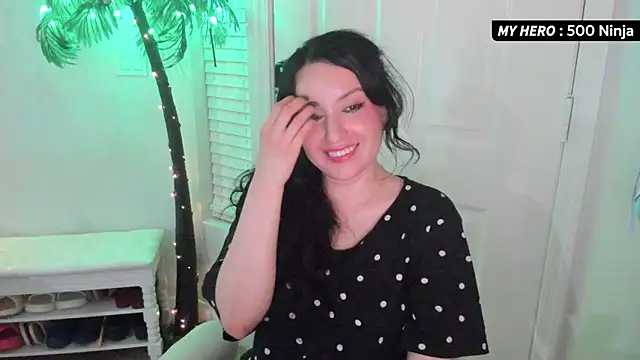 Snapshot of Vesaaa chatting on October 2025 03:53:02 AM Vesaaa online show from October 2025 03:53:02 AM