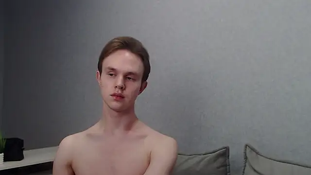 MartinMendez online show from February 2025 09:19:01 PM