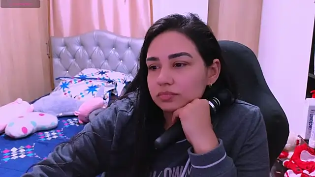  anastasia online show from November 2025 07:41:02 PM