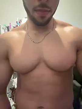 pimentfort77 online show from February 2026 10:05:02 PM