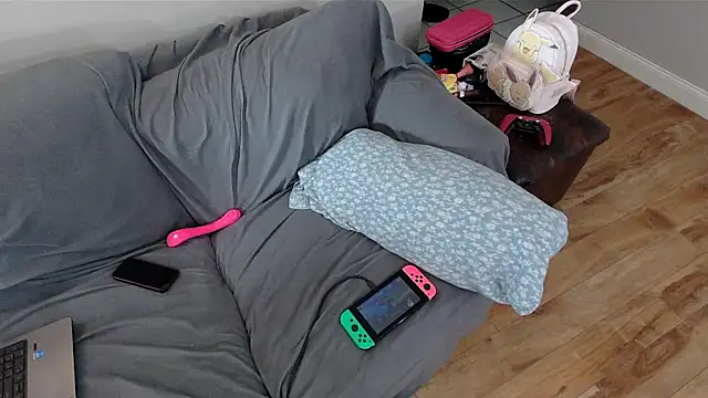 EmoDream1998 online show from February 2025 11:23:02 PM