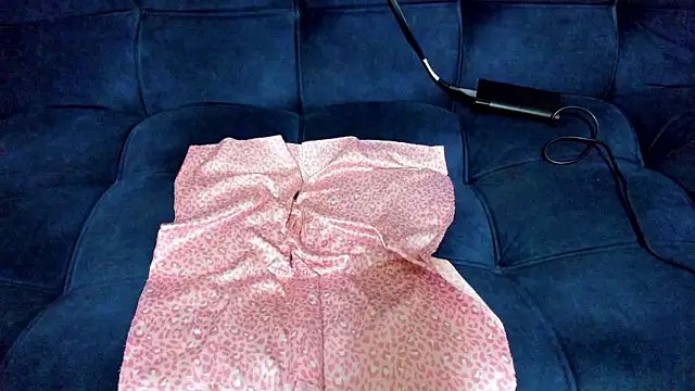 tiffanystonne online show from March 2026 02:31:02 PM