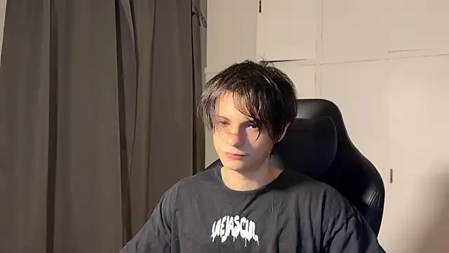 SasukeUhchiaa online show from February 2026 05:12:01 AM