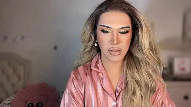 Ts glamxxxx online show from November 2025 12:42:01 AM