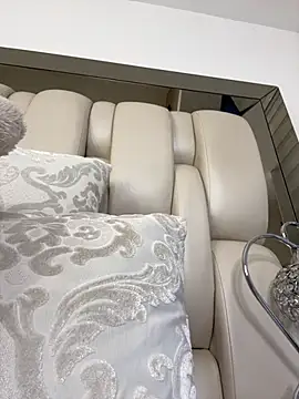 ALISSON FOXXX1 online show from November 2025 04:54:01 PM