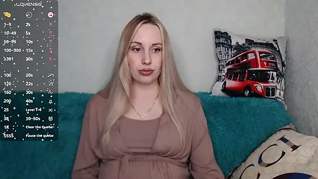 Snapshot of Monika_bae chatting on September 2025 12:43:01 PM Monika bae online show from September 2025 12:43:01 PM