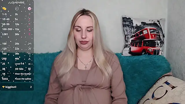 Snapshot of Monika_bae chatting on October 2025 12:03:02 PM Monika bae online show from October 2025 12:03:02 PM