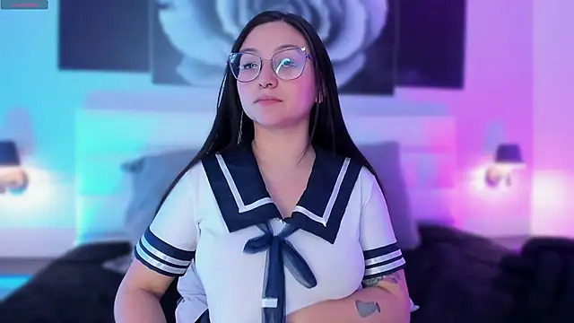 lucy neil online show from January 2025 11:23:01 PM