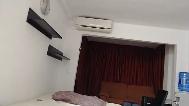 Snapshot of OnlySolovicio chatting on September 2025 07:47:01 PM OnlySolovicio online show from September 2025 07:47:01 PM