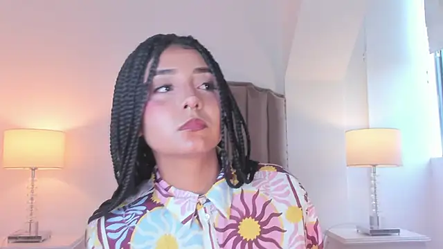 Snapshot of Emma_Torres__ chatting on June 2026 12:38:02 PM Emma Torres online show from June 2026 12:38:02 PM