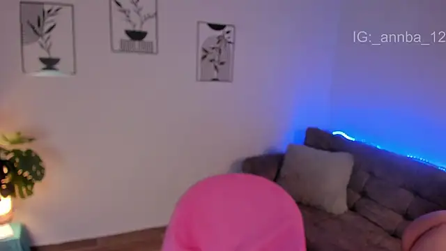 annie barozzi online show from March 2026 12:55:02 PM