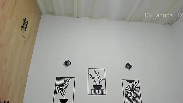 annie barozzi online show from April 2026 12:10:02 PM