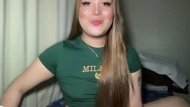 MissCataleyaxxx online show from February 2025 01:33:01 PM