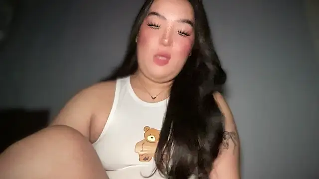 MissCataleyaxxx online show from November 2025 01:05:02 AM