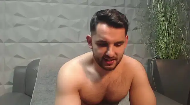 Antoniodiamond online show from February 2025 12:15:01 AM