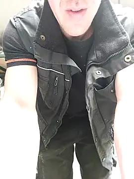 Xcoquinx online show from February 2025 01:08:02 PM