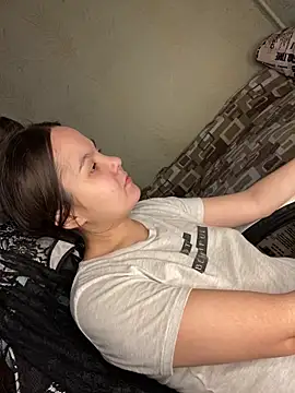 Var Kiss online show from December 2025 05:46:01 AM