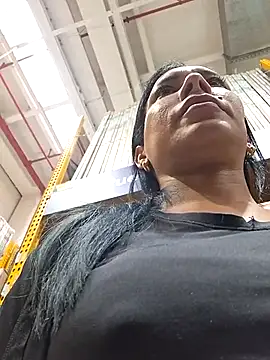 Doll Loren online show from November 2025 03:01:02 PM