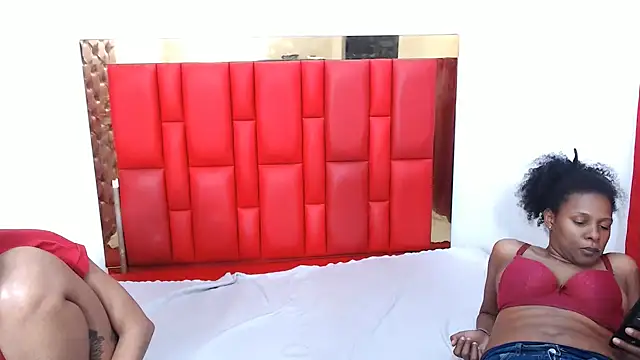 lizeth keilyn online show from October 2025 02:49:01 PM