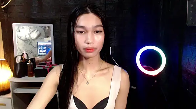 Snapshot of ToKeNa chatting on March 2025 12:08:01 AM ToKeNa online show from March 2025 12:08:01 AM