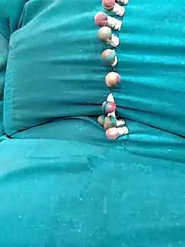 Snapshot of BigBustyRuhi chatting on April 2026 07:28:01 AM BigBustyRuhi online show from April 2026 07:28:01 AM