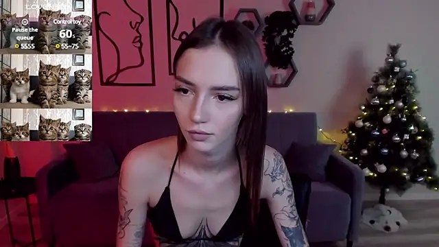 SophieCatty online show from January 2025 10:53:02 AM