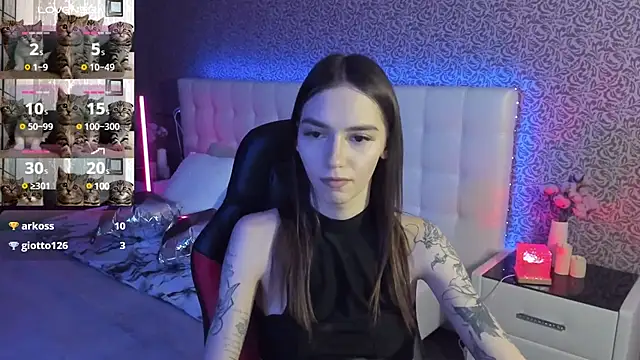 SophieCatty online show from February 2025 11:36:02 AM