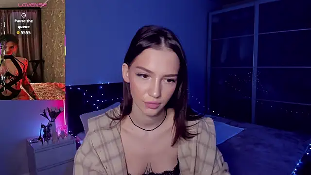 SophieCatty online show from February 2026 09:38:01 AM