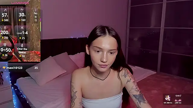 SophieCatty online show from June 2026 10:58:01 AM