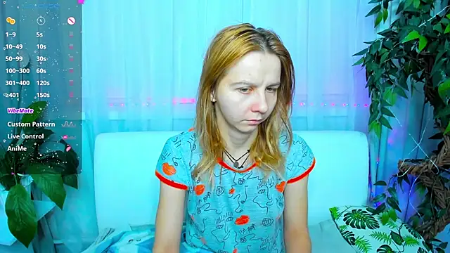 Snapshot of Bell_a_mi_ chatting on February 2025 01:55:01 AM Bell a mi online show from February 2025 01:55:01 AM