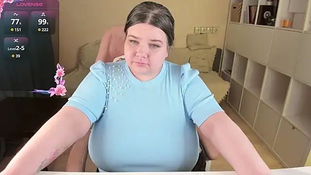 PlumPie online show from March 2026 10:46:01 PM