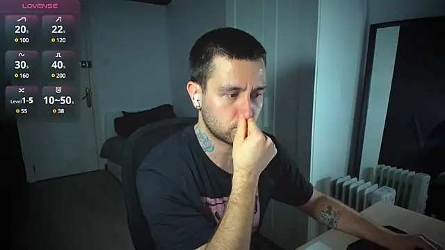 HonestAndrew online show from February 2025 07:42:02 PM