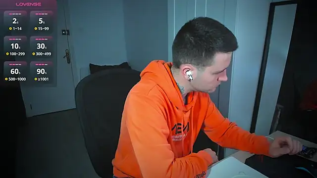 HonestAndrew online show from March 2025 03:28:01 PM