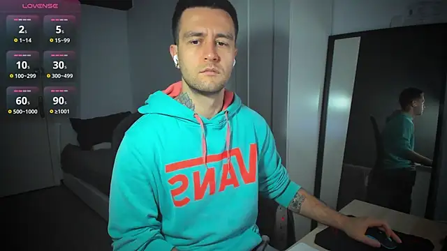 HonestAndrew online show from March 2025 07:08:02 AM