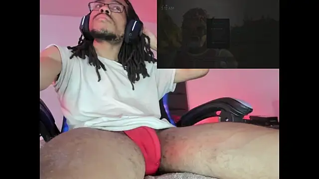 Snapshot of IcemanGHz chatting on February 2025 11:13:02 AM IcemanGHz online show from February 2025 11:13:02 AM