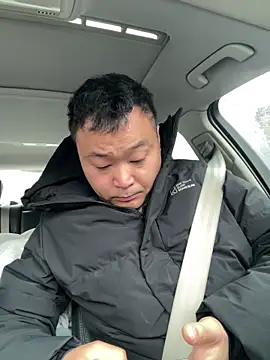 Snapshot of S00 chatting on March 2026 02:13:02 AM S00 online show from March 2026 02:13:02 AM