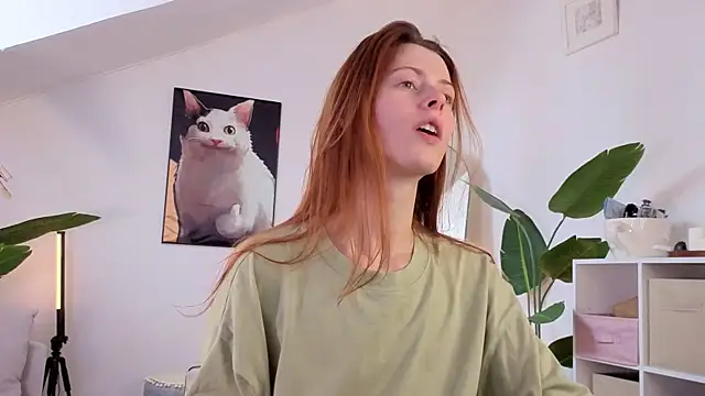 doll lesli online show from April 2026 01:04:01 PM