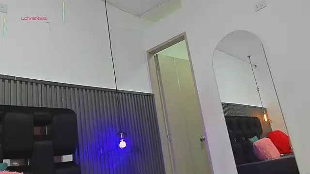 levana1 online show from October 2025 01:09:01 AM