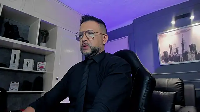 Snapshot of MrFrank_tattoo chatting on September 2025 11:36:02 AM MrFrank tattoo online show from September 2025 11:36:02 AM