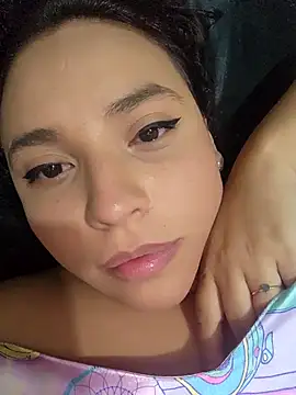 LizzRouse online show from November 2025 01:35:02 PM