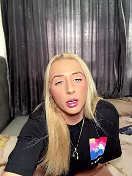Strongqueen online show from July 2026 05:11:02 PM
