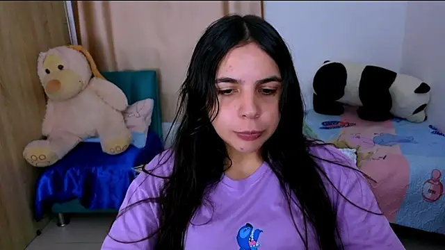  elenna online show from October 2025 06:19:02 PM