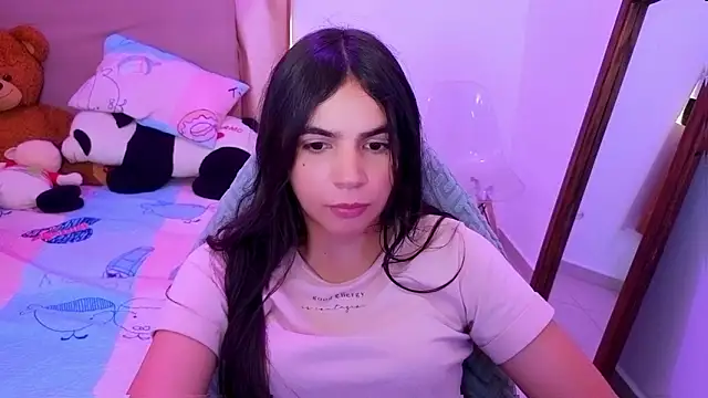  elenna online show from March 2026 06:04:02 PM