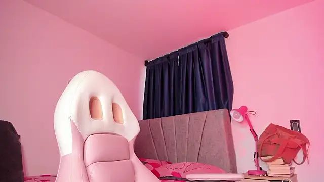 perla7777 online show from March 2026 10:24:02 PM